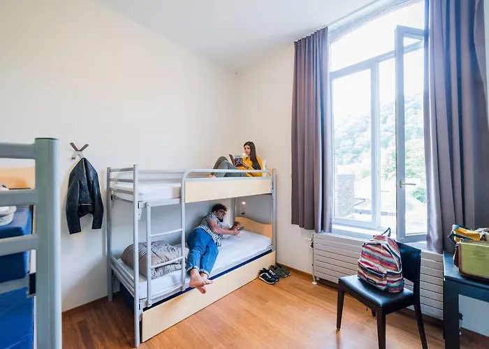 Auberge De Jeunesse De Namur