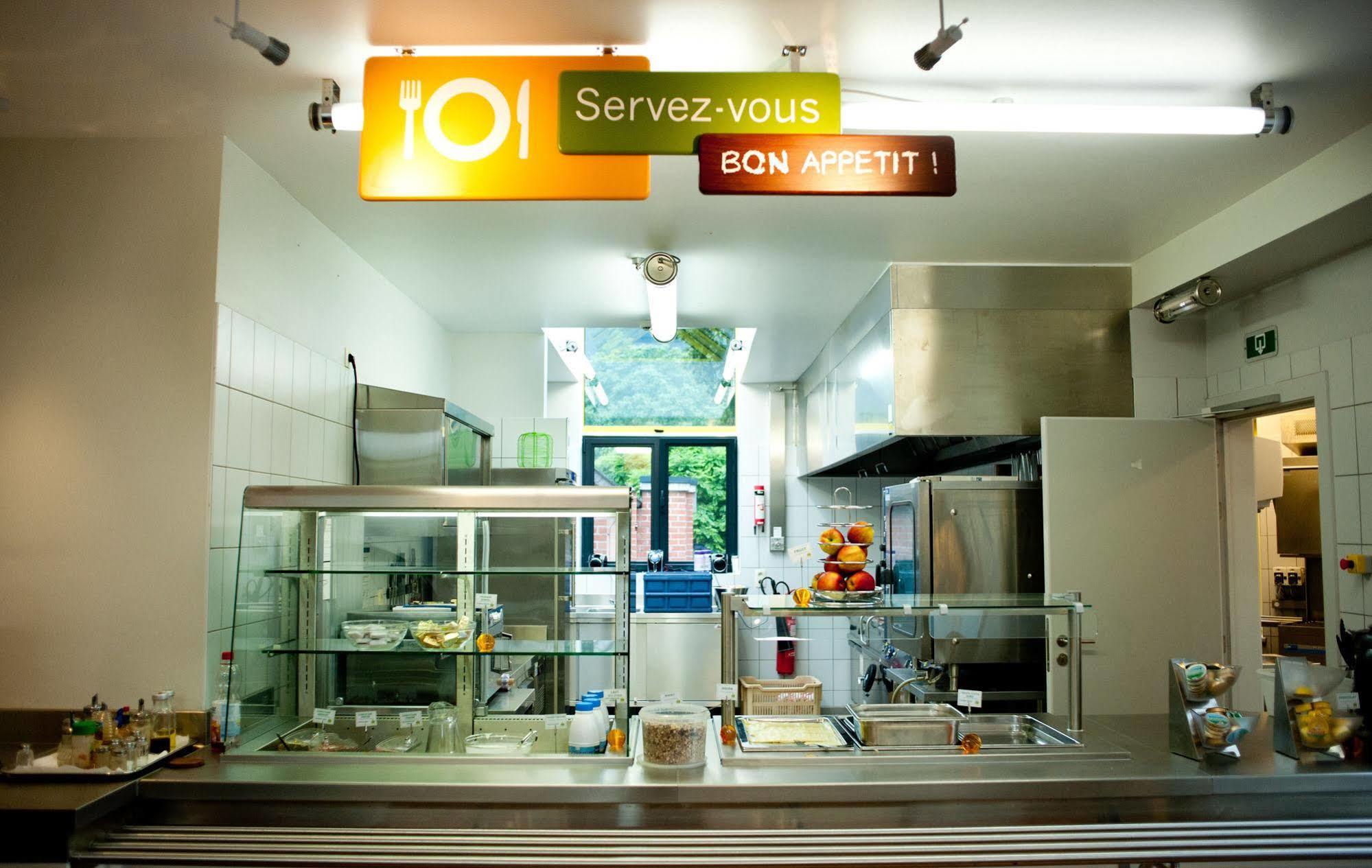 Hostel De Namen